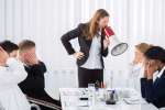 ۵ روش کاربردی برای مقابله با مدیر بد و محیط کار سمی